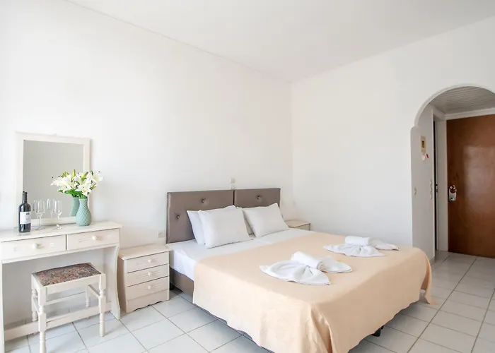 Hotel Ikaros (adults Only) 3*