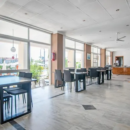 Hotell Ikaros (adults Only) Laganas
