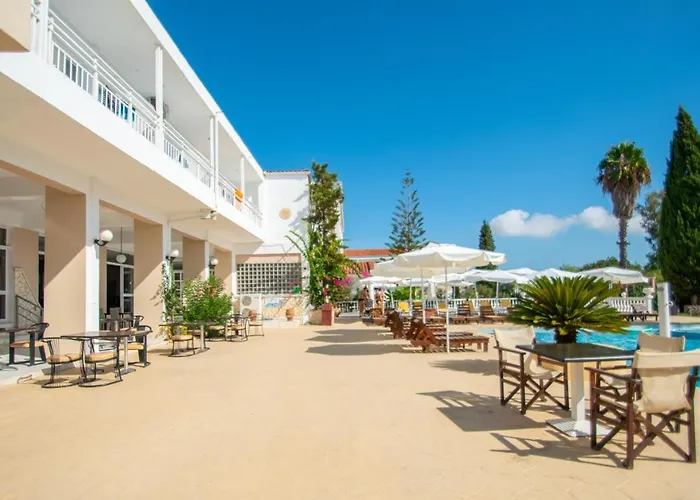 Отель Ikaros (adults Only) 3*
